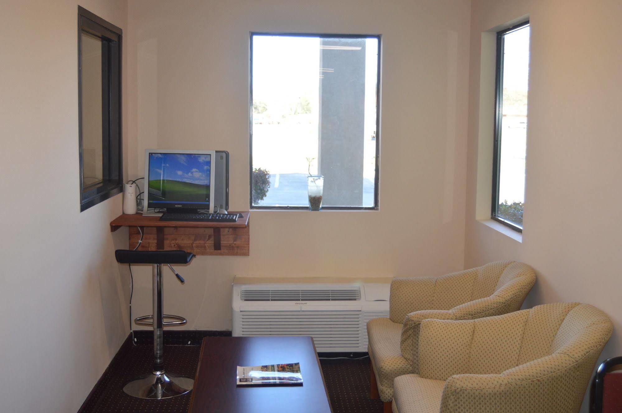 Rodeway Inn & Suites Dublin Luaran gambar